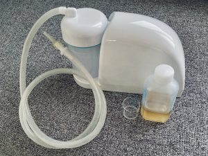 電動鼻吸い器